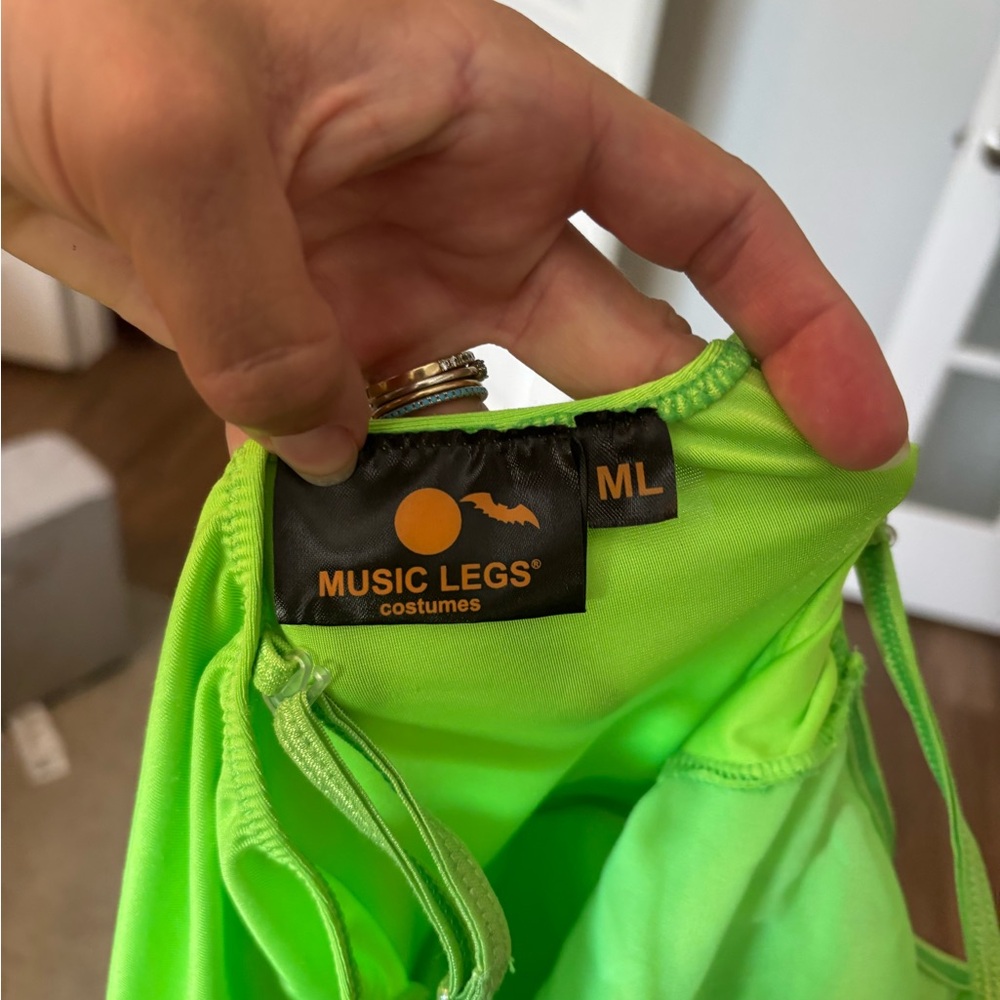 Women’s Green Fairy Tinkerbell Costume - Picture 7 of 7